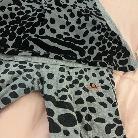 Adidas set - Picture 3 of 4